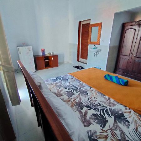 Roy Guest House Canggu Екстериор снимка