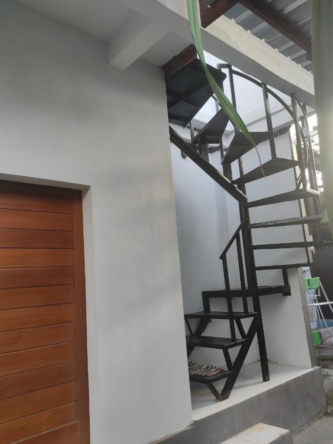 Roy Guest House Canggu Екстериор снимка